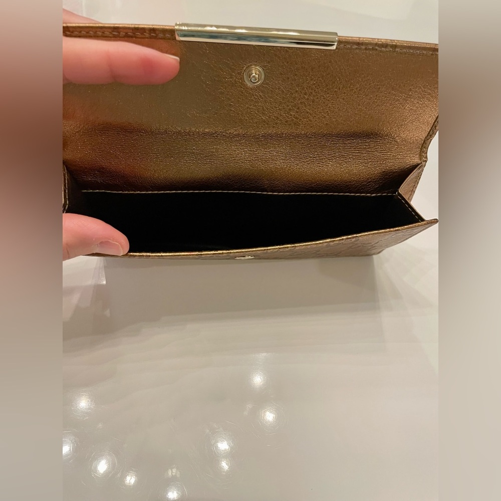 Gucci Wallet - Picture 8 of 12